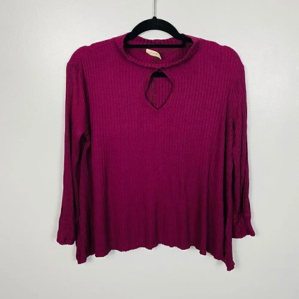 Free People Womens Size Small Maroon Ribbed Knit Keyhole Mock Neck Top
